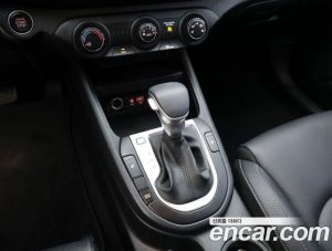 Kia K3 2020 года из Южной Кореи