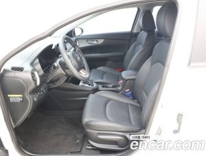 Kia K3 2020 года из Южной Кореи