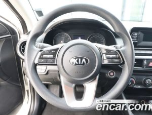 Kia K3 2020 года из Южной Кореи