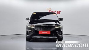 Kia Carnival 9-Seater Noblesse Special 2020 года из Южной Кореи