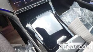Mercedes-Benz EQE EQE300 2023 года из Южной Кореи