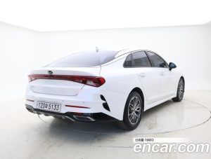 Kia K5 2.0 2020 года из Южной Кореи