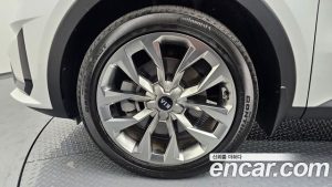 Kia Sorento Бензин 2.5T 2WD 2021 года из Южной Кореи