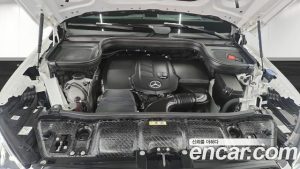 Mercedes-Benz GLE-Class GLE300d 4MATIC 2023 года из Южной Кореи