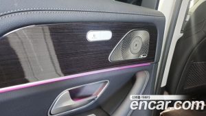 Mercedes-Benz GLE-Class GLE300d 4MATIC 2023 года из Южной Кореи