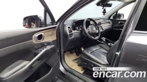 Kia Sorento Дизель 2.2 2WD 2021 года из Южной Кореи