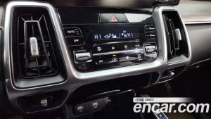 Kia Sorento Дизель 2.2 2WD 2021 года из Южной Кореи