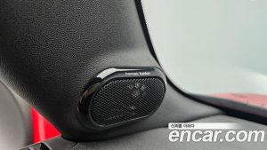 Mini Cooper Convertible DEFAULT 2020 года из Южной Кореи