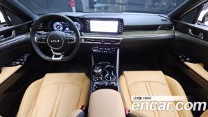 Kia K5 1.6 Turbo 2023 года из Южной Кореи