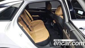 Kia K5 1.6 Turbo 2023 года из Южной Кореи