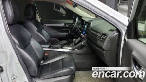 Renault-KoreaSamsung QM6 2.0 GDe LE 2WD 2020 года из Южной Кореи