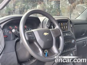 Chevrolet Silverado 6.6 2021 года из Южной Кореи