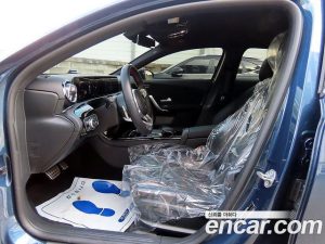 Mercedes-Benz A-Class A250 4MATIC SEDAN 2020 года из Южной Кореи