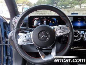 Mercedes-Benz A-Class A250 4MATIC SEDAN 2020 года из Южной Кореи
