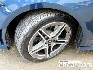 Mercedes-Benz A-Class A250 4MATIC SEDAN 2020 года из Южной Кореи