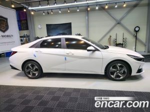 Hyundai AVANTE 1.6 2021 года из Южной Кореи
