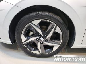 Hyundai AVANTE 1.6 2021 года из Южной Кореи