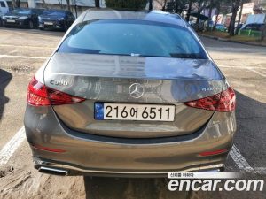 Mercedes-Benz C-Class C300 4MATIC AMG Line 2023 года из Южной Кореи