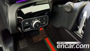 Mercedes-Benz A-Class AMG A35 4MATIC SEDAN 2021 года из Южной Кореи