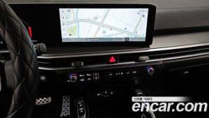 Kia Sorento Дизель 2.2 2WD 2024 года из Южной Кореи