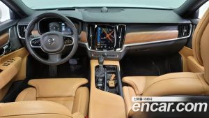 Volvo S90 T5 Inscription 2020 года из Южной Кореи