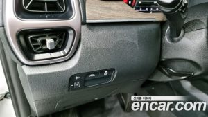 Kia Sorento Бензин 2.5T 2WD 2021 года из Южной Кореи