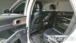 Kia Sorento Бензин 2.5T 2WD 2021 года из Южной Кореи