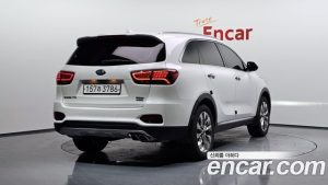 Kia Sorento Дизель 2.0 4WD 2020 года из Южной Кореи