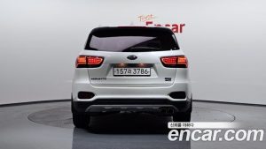 Kia Sorento Дизель 2.0 4WD 2020 года из Южной Кореи