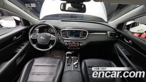 Kia Sorento Дизель 2.0 4WD 2020 года из Южной Кореи