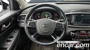 Kia Sorento Дизель 2.0 4WD 2020 года из Южной Кореи