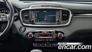 Kia Sorento Дизель 2.0 4WD 2020 года из Южной Кореи