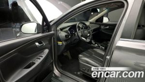 Hyundai Santafe Дизель 2.2 2WD 2020 года из Южной Кореи