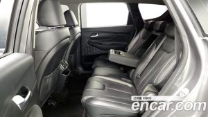 Hyundai Santafe Дизель 2.2 2WD 2020 года из Южной Кореи