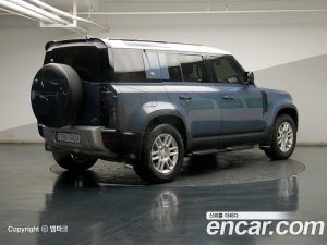 Land Rover Defender 110 D240 S 2020 года из Южной Кореи