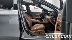 Mercedes-Benz E-Class E250 Exclusive 2021 года из Южной Кореи