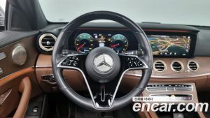 Mercedes-Benz E-Class E250 Exclusive 2021 года из Южной Кореи