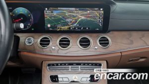 Mercedes-Benz E-Class E250 Exclusive 2021 года из Южной Кореи