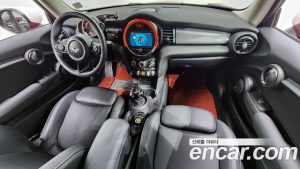 Mini Cooper DEFAULT 2020 года из Южной Кореи