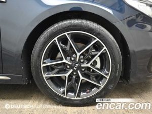Kia K5 1.6 Turbo 2020 года из Южной Кореи