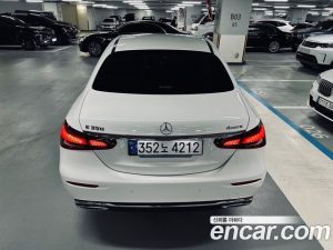 Mercedes-Benz E-Class E350 4MATIC Exclusive 2023 года из Южной Кореи