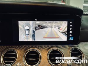 Mercedes-Benz E-Class E350 4MATIC Exclusive 2023 года из Южной Кореи