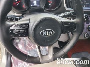Kia RAY Signature 2021 года из Южной Кореи