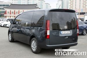 Hyundai Staria Wagon 5인승 2023 года из Южной Кореи