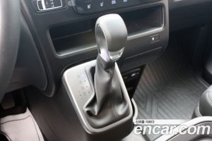 Hyundai Staria Wagon 5인승 2023 года из Южной Кореи