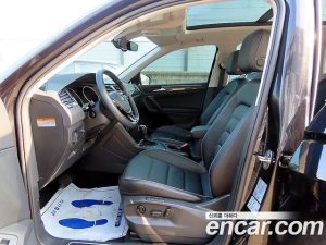 Volkswagen Tiguan 2.0 TDI Prestige 2020 года из Южной Кореи