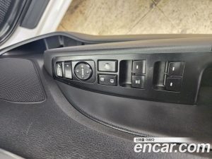 Hyundai AVANTE 1.6 2020 года из Южной Кореи