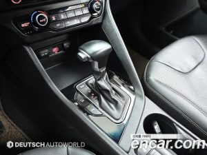 Kia Niro 1.6 HEV 2020 года из Южной Кореи
