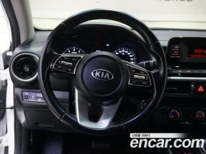 Kia K3 Standard 2021 года из Южной Кореи