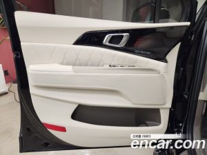 Kia Carnival HEV 9-Seater Signature 2024 года из Южной Кореи